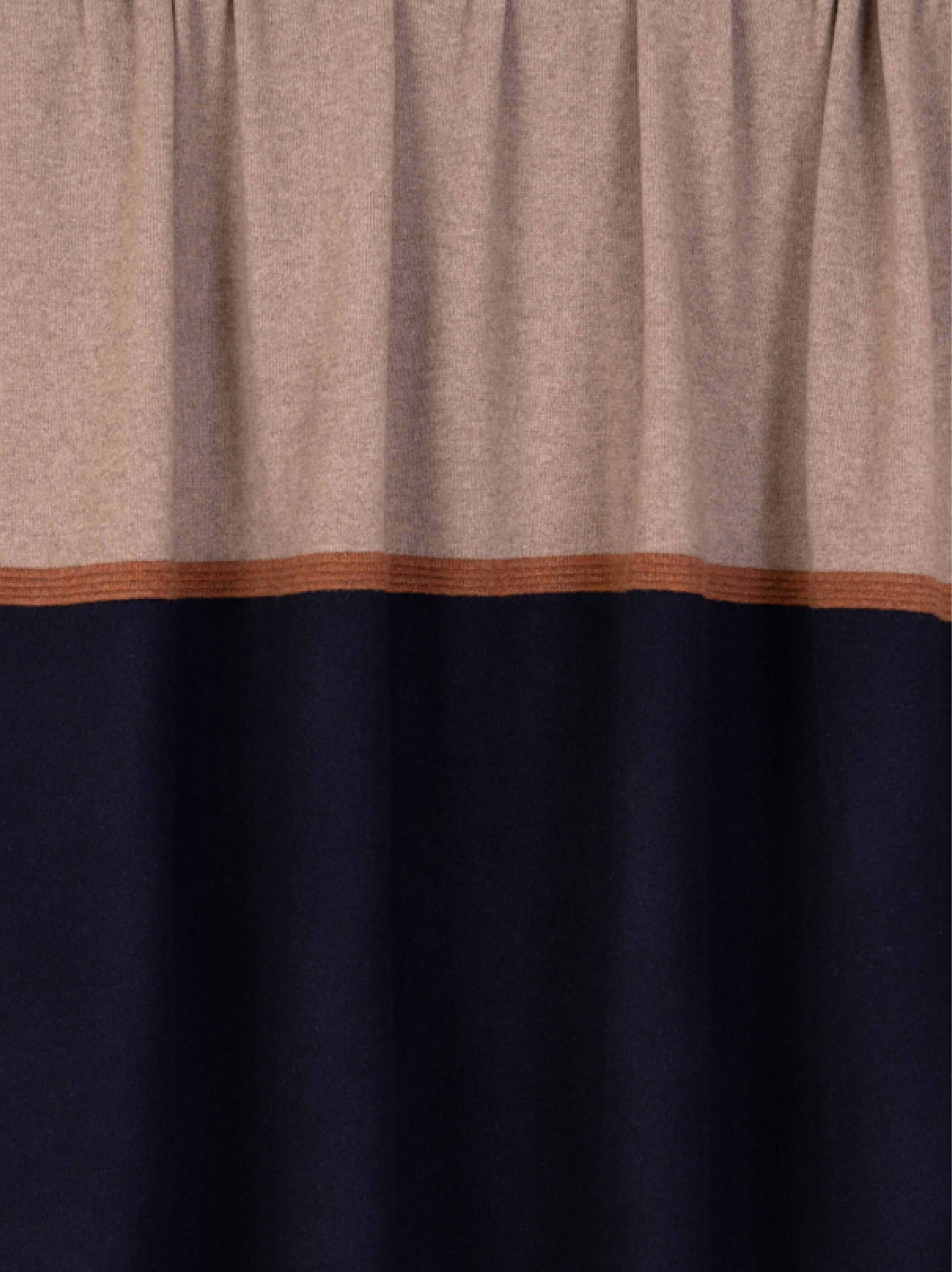 Nogt Cashmere Throw